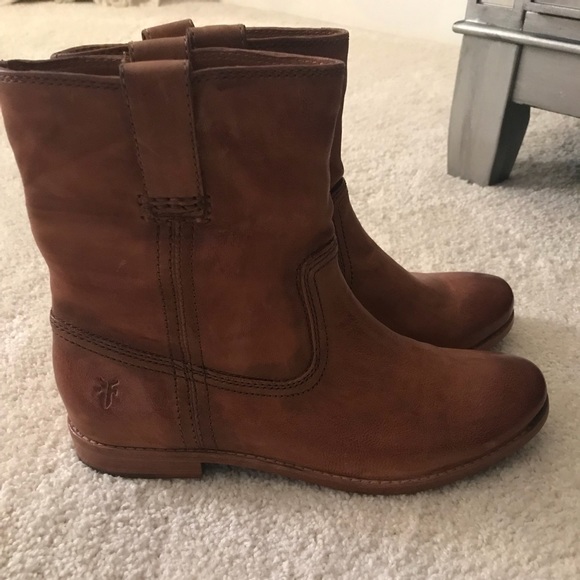 Frye Shoes - Frye Anna shortie